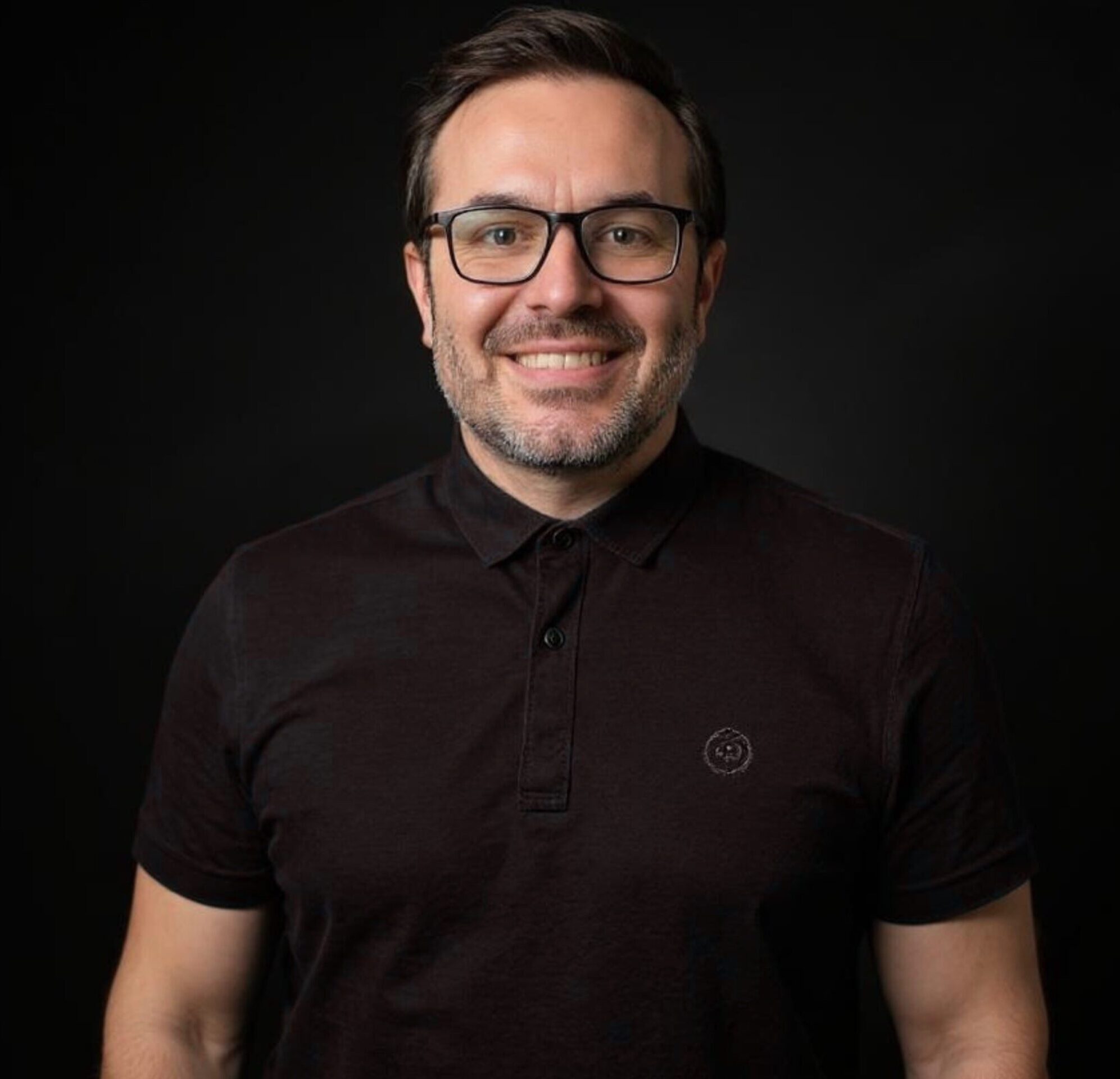 بهزاد منادی زاده